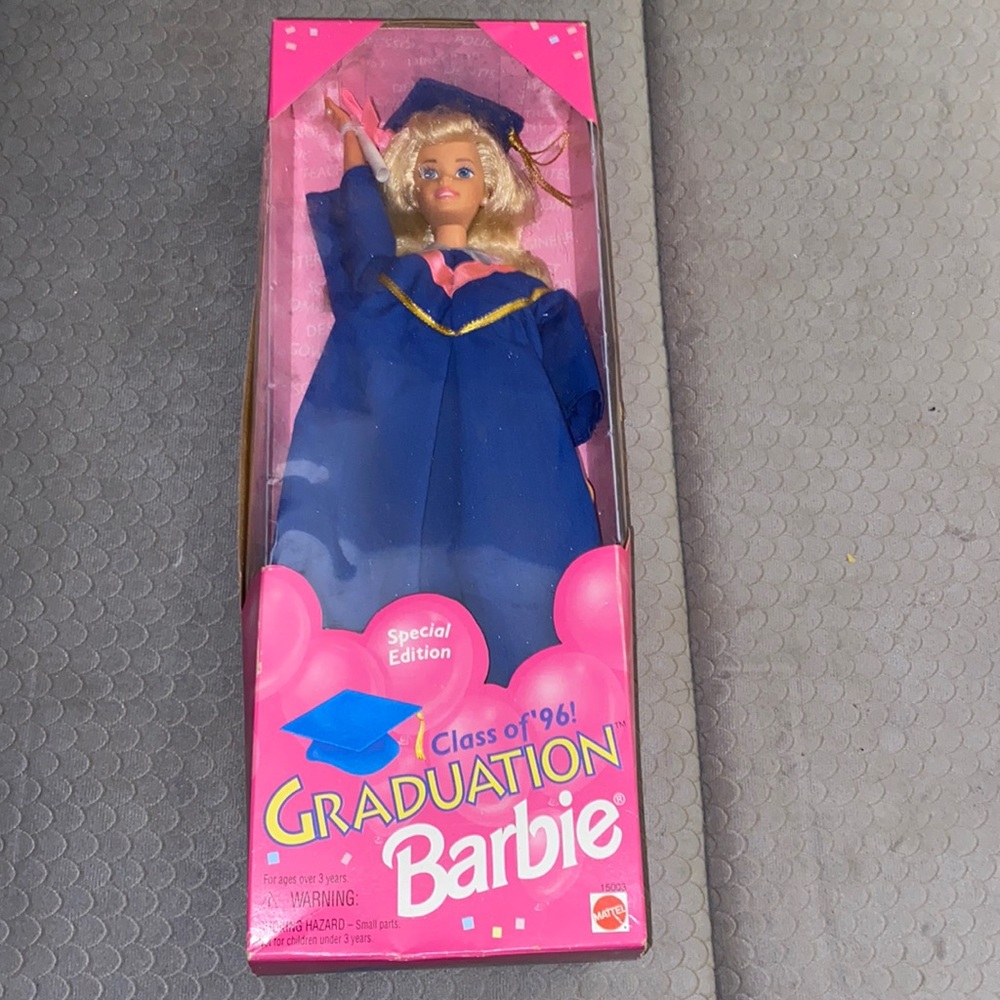 1996 Graduation Barbie NIB
